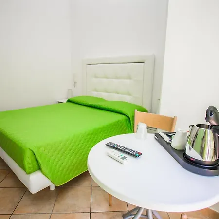 Guest house La Piazzetta 4*