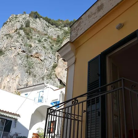 La Piazzetta Guest house