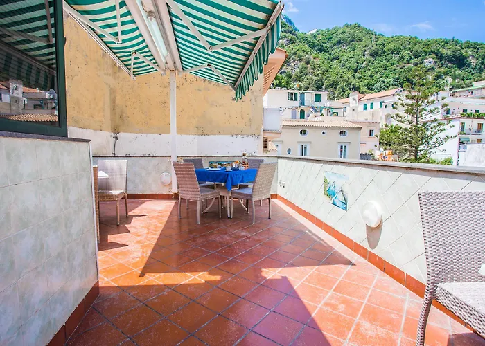 Πανσιόν La Piazzetta