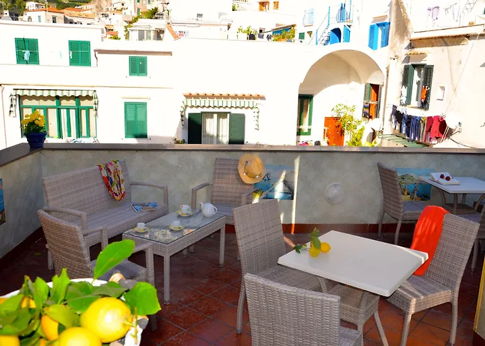 La Piazzetta Πανσιόν