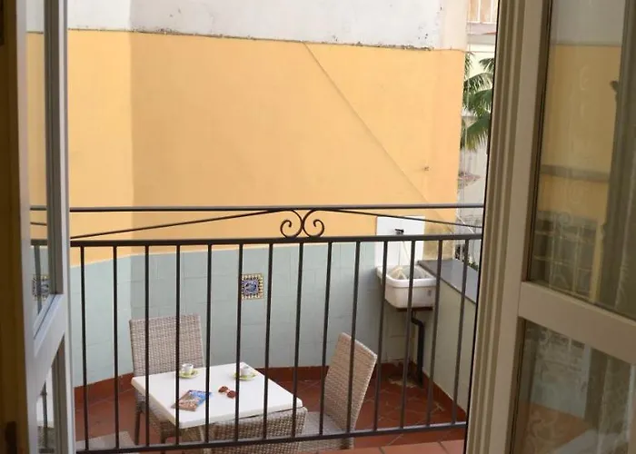 Konukevi La Piazzetta