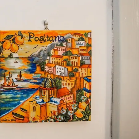 La Piazzetta Casa de hóspedes 2*